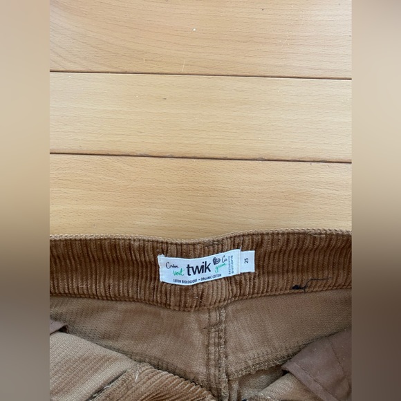 Twik mom jeans - Picture 2 of 2